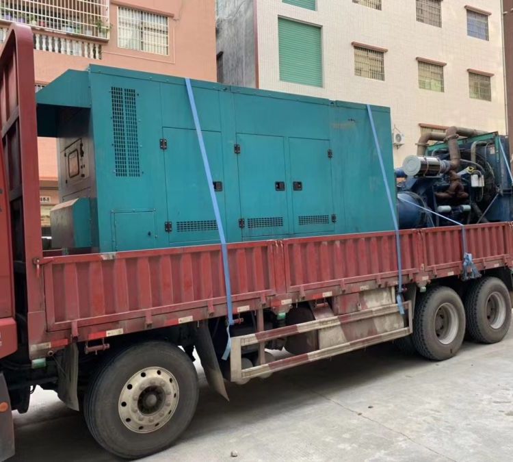 天桥如何在不同负载率下确保 400KW 柴油发电机组的正常运行？